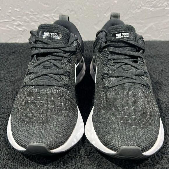 🔥 NIKE React Infinity Run Flyknit 2 Black Running Shoes Women Sz 6.5 - PERFECT - Picture 7 of 11